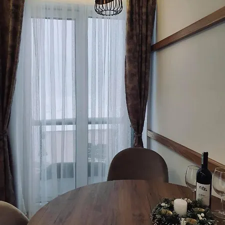 Vinvucko U Sklopu Aparthotela Vucko Privatni