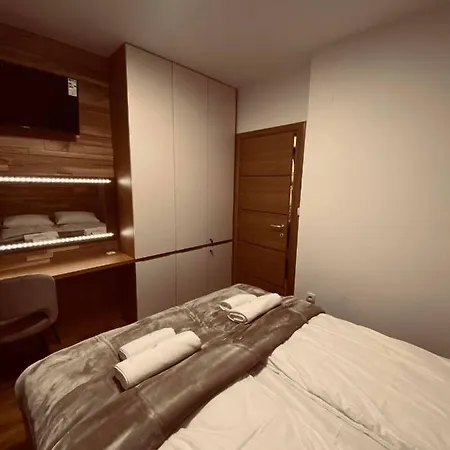 Vinvucko U Sklopu Aparthotela Vucko Privatni 4* Jahorina