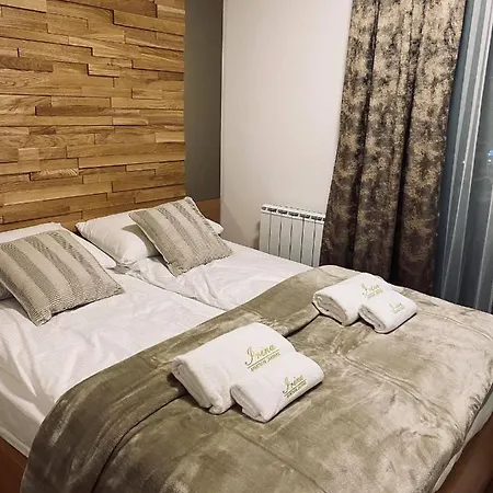Apartahotel Vinvucko U Sklopu Aparthotela Vucko Privatni