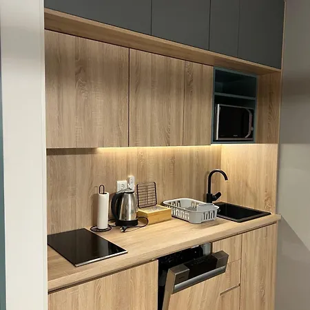 Vinvucko U Sklopu Aparthotela Vucko Privatni Apart Otel