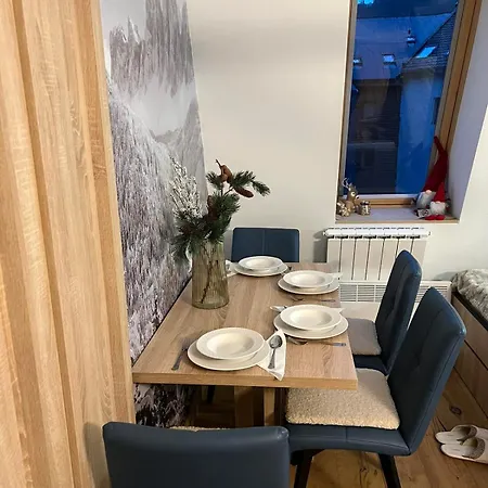 Vinvucko U Sklopu Aparthotela Vucko Privatni