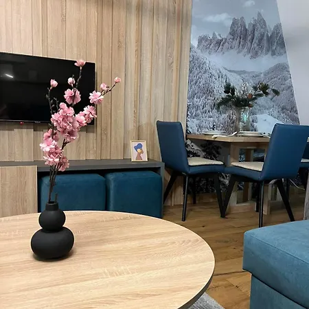 Vinvucko U Sklopu Aparthotela Vucko Privatni 4*