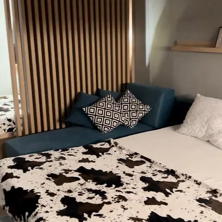 Vinvucko U Sklopu Aparthotela Vucko Privatni Apart Otel